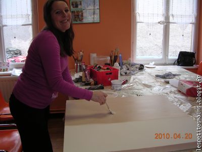 snif, on voit même pas ton ventre ....