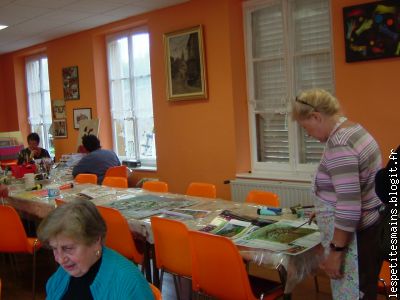 très appliquées "les petites mains"