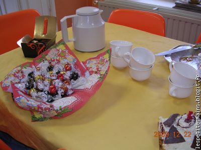 une petite partie de la table !