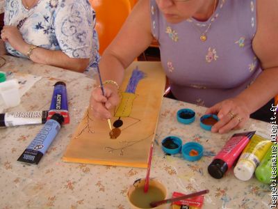 le nez sur le pinceau !