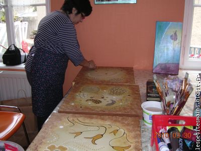 rien que deux tables pour toi Marguerite !