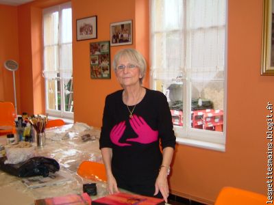 qui a posé ses mains .... coquin !!