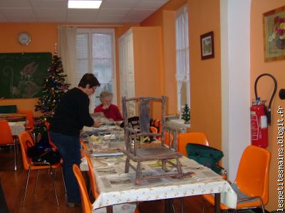 la petite chaise ne se transforme pas vite ....